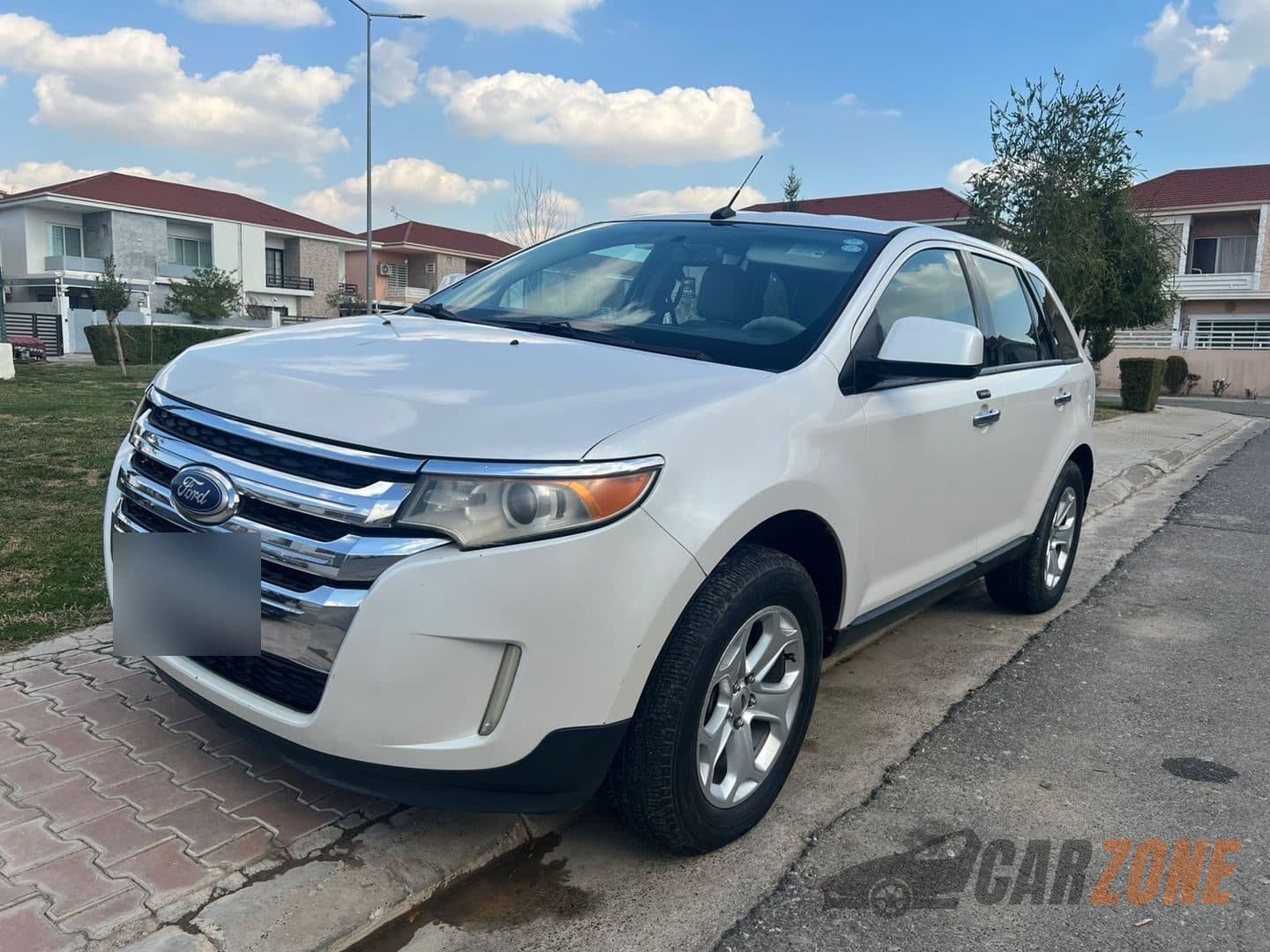 2011 Ford Edge thumbnail 2