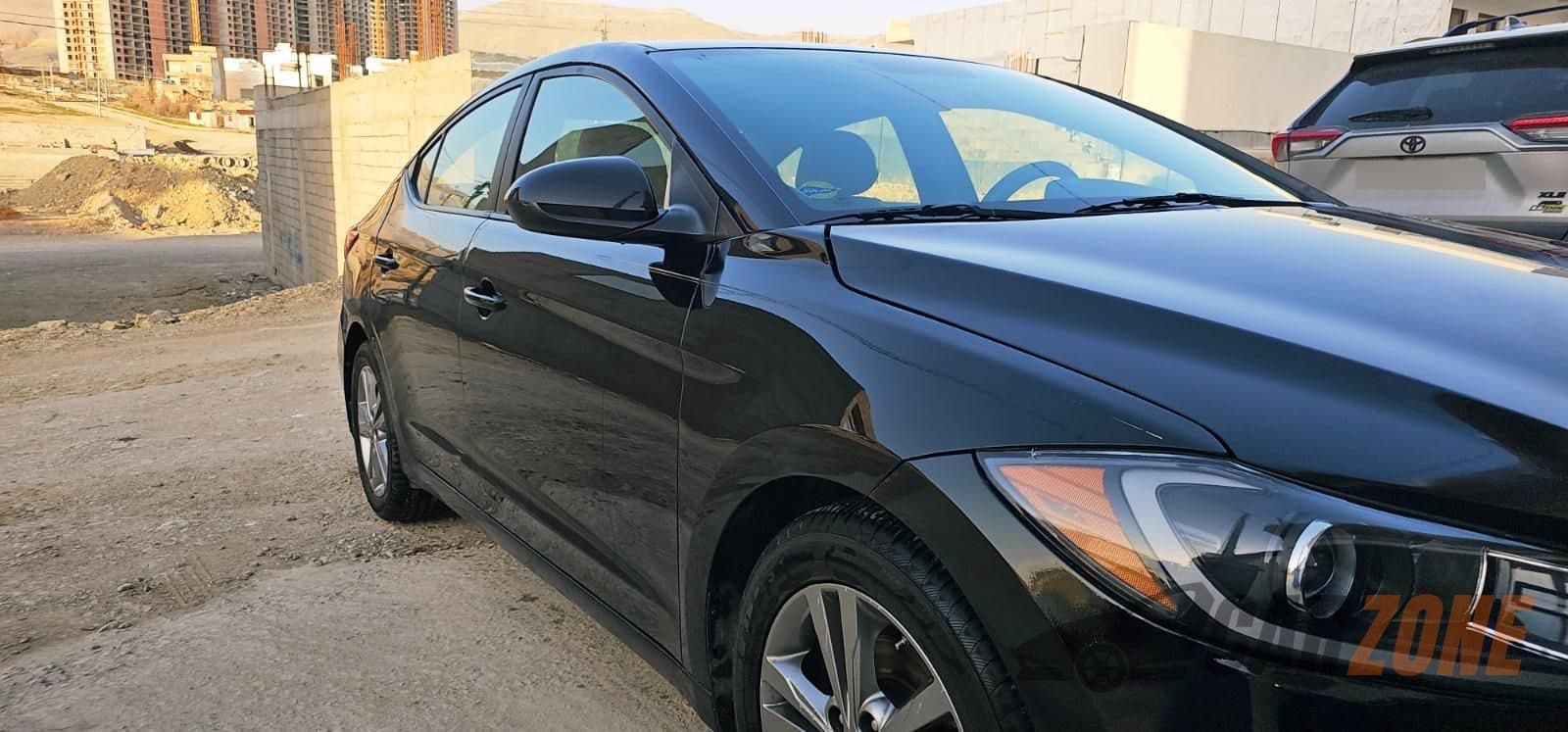 2018 Hyundai Elantra SEL thumbnail 5