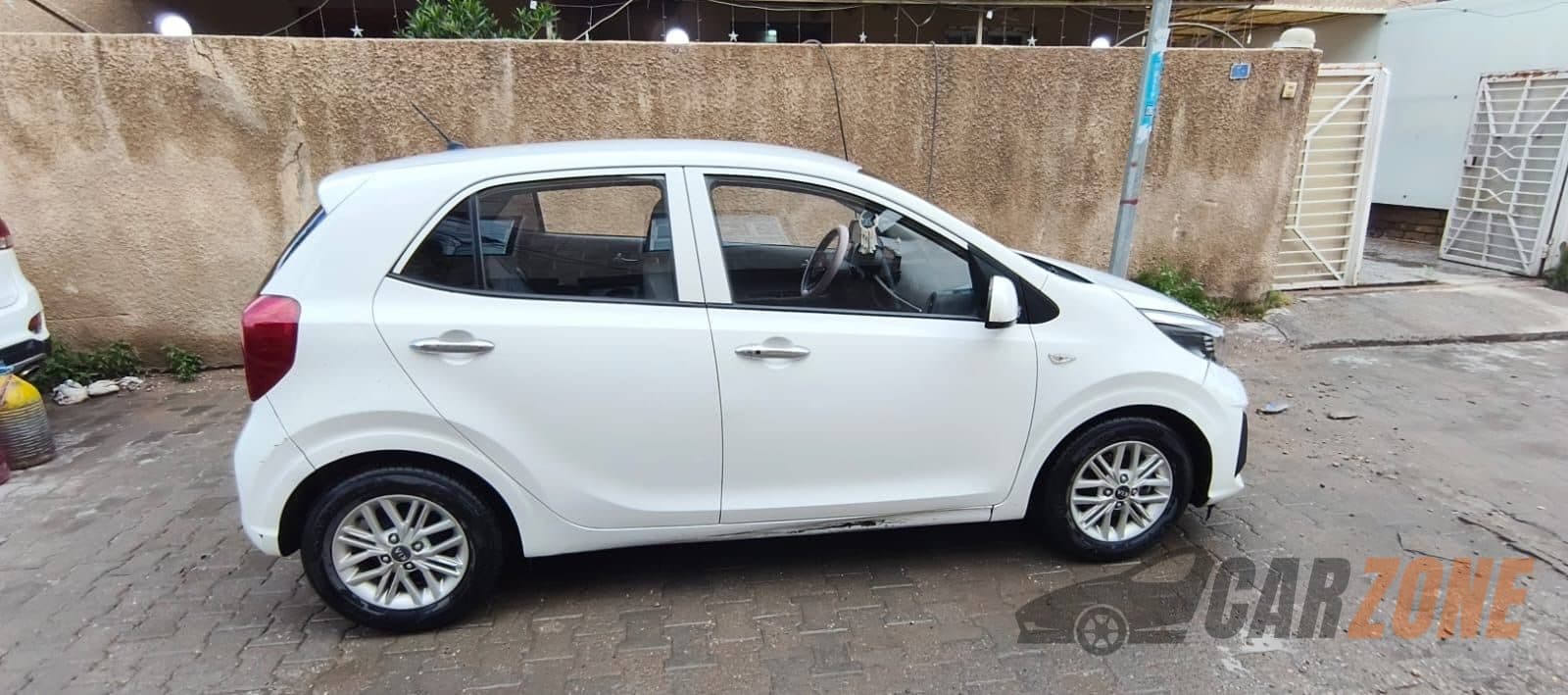 2021 Kia Picanto LX thumbnail 4