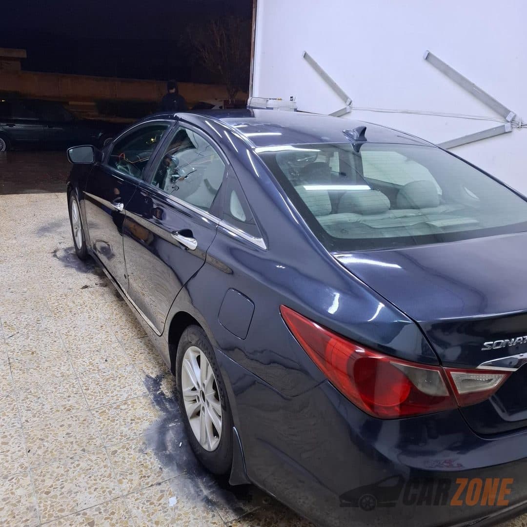 2011 هيونداي سوناتا thumbnail 4