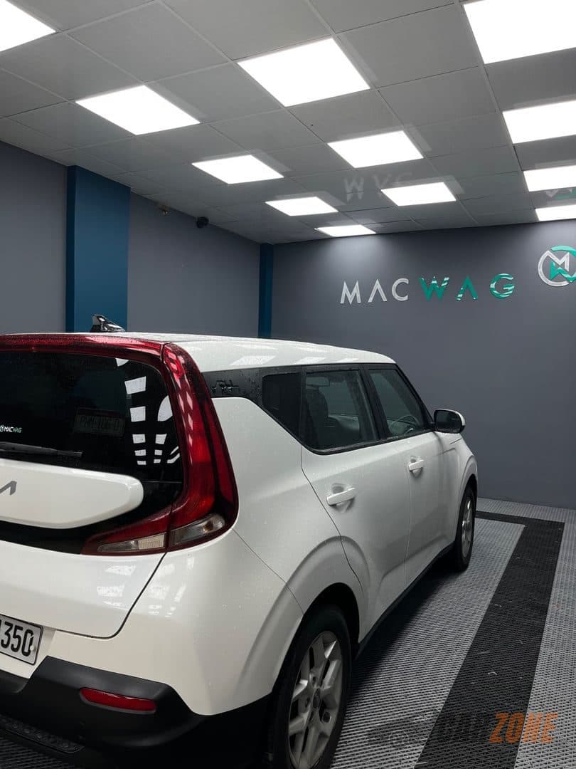 2022 Kia Soul LX thumbnail 4