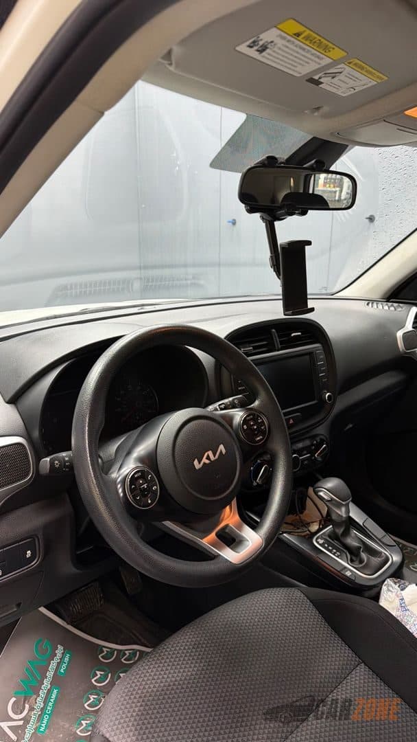 2022 Kia Soul LX thumbnail 7