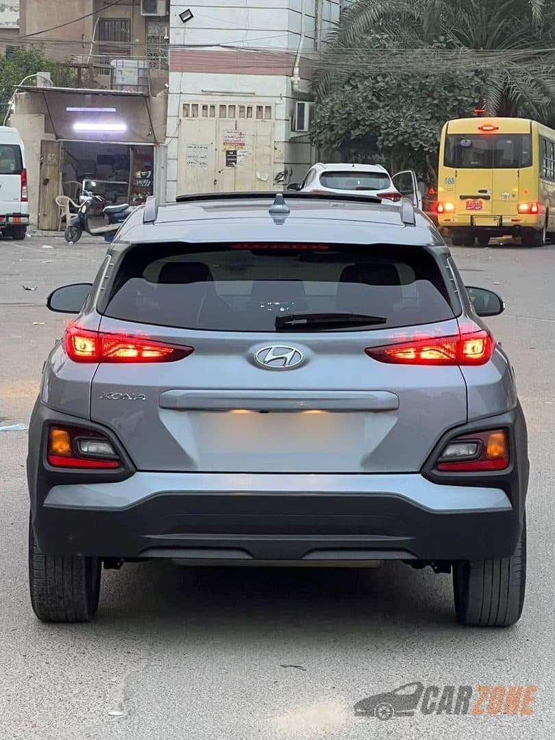 2021 هيونداي كونا Limited thumbnail 3