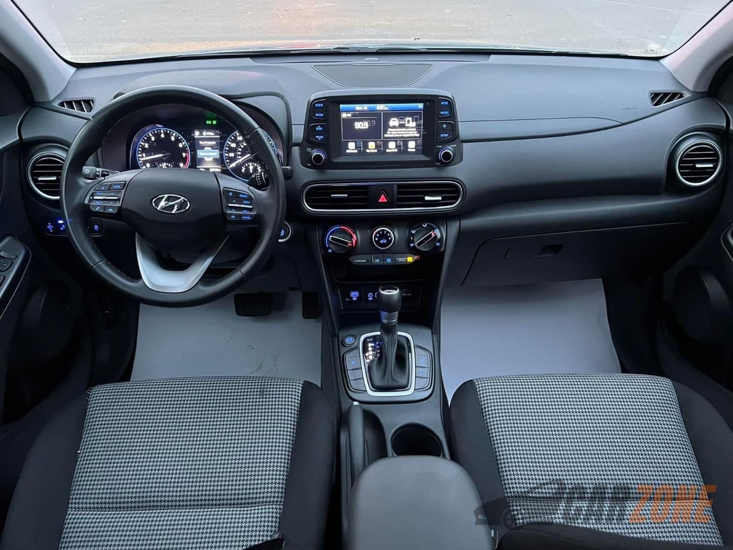 2021 هيونداي كونا Limited thumbnail 6