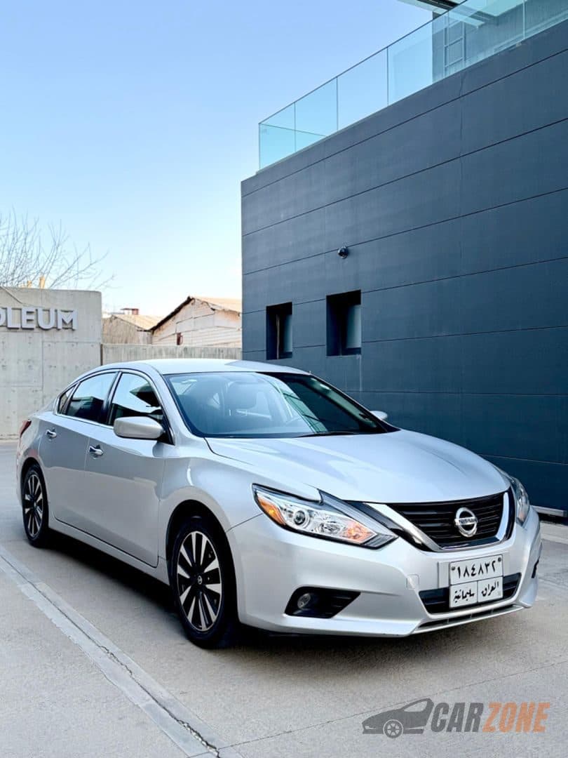 نیسان ئالتیما