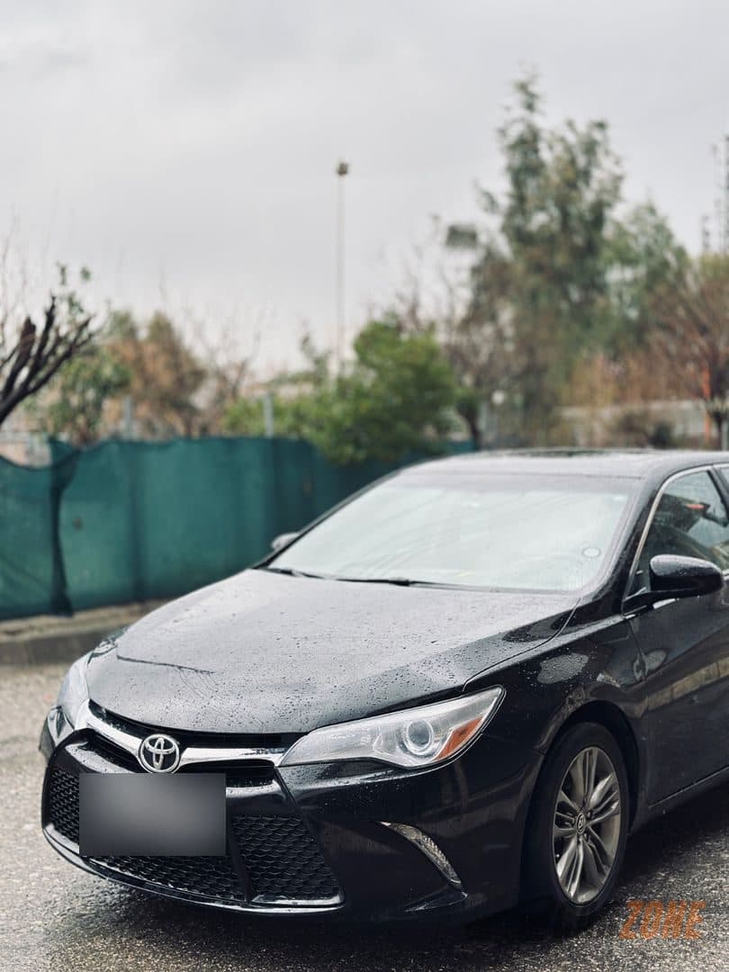 2016 تويوتا كامري إس إي - 1